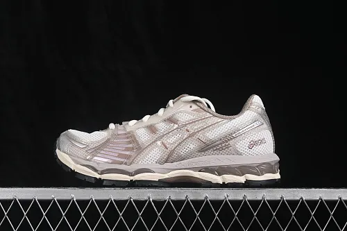 All categories Asics ASICS series Asics Gel-Nimbus 12.1 C version pure original Asics Gel-Nimbus 12.1 ASICS retro breathable casual shoes cushioning men's wear-resistant running shoes 1203B144-100